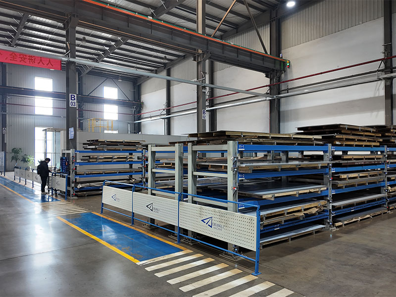 automated-laser-cutting-table-stacker-image-factory.jpg